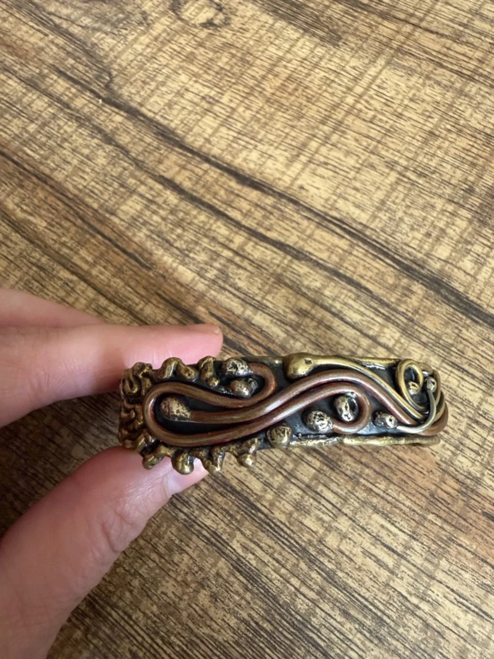 Vintage copper & brass artsy cuff bracelet - Picture 3 of 5